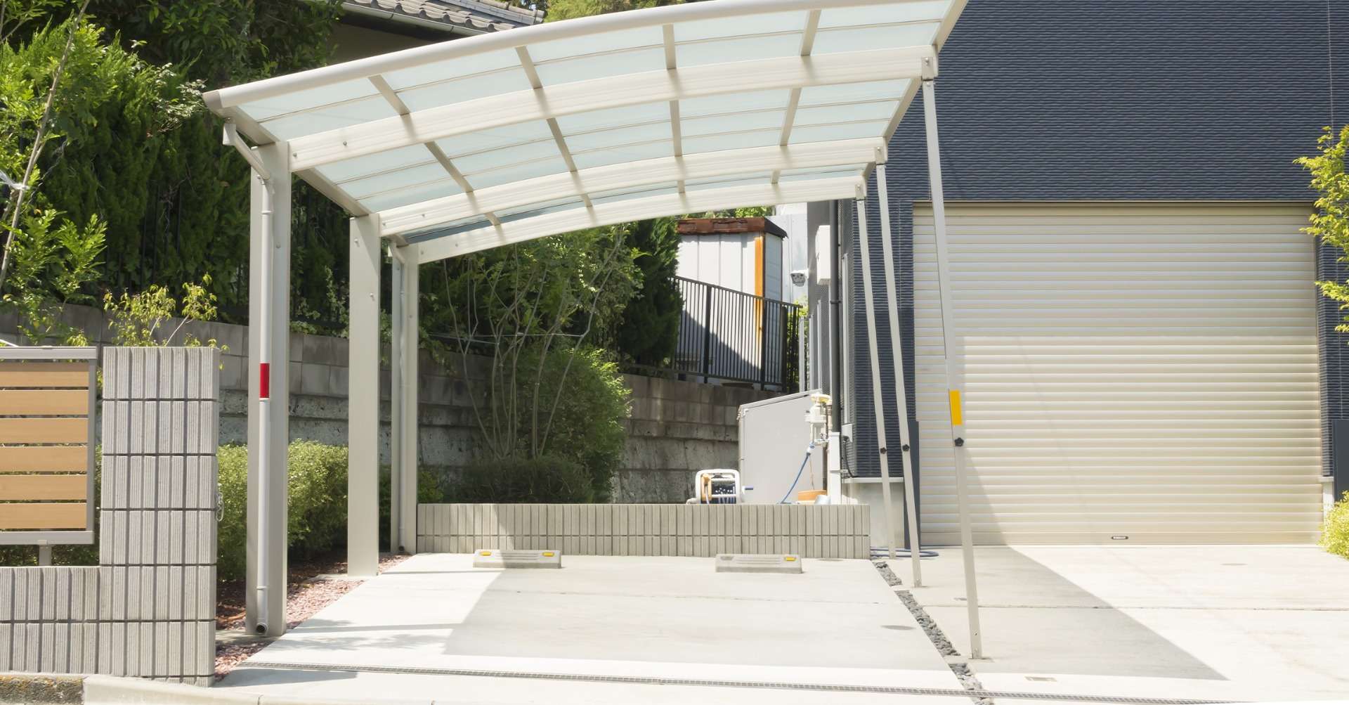 おしゃれな車庫も大事ですが